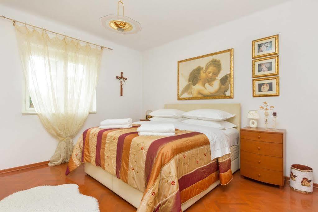 Apartments Dora Σπλιτ Εξωτερικό φωτογραφία