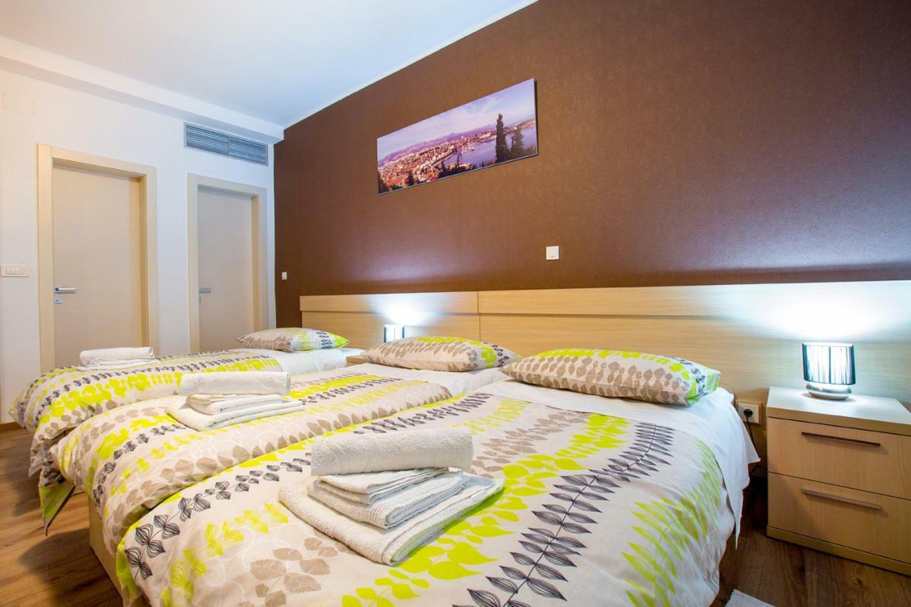 Apartments Dora Σπλιτ Εξωτερικό φωτογραφία