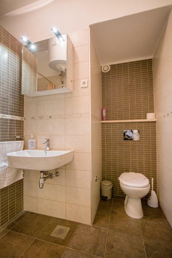 Apartments Dora Σπλιτ Εξωτερικό φωτογραφία