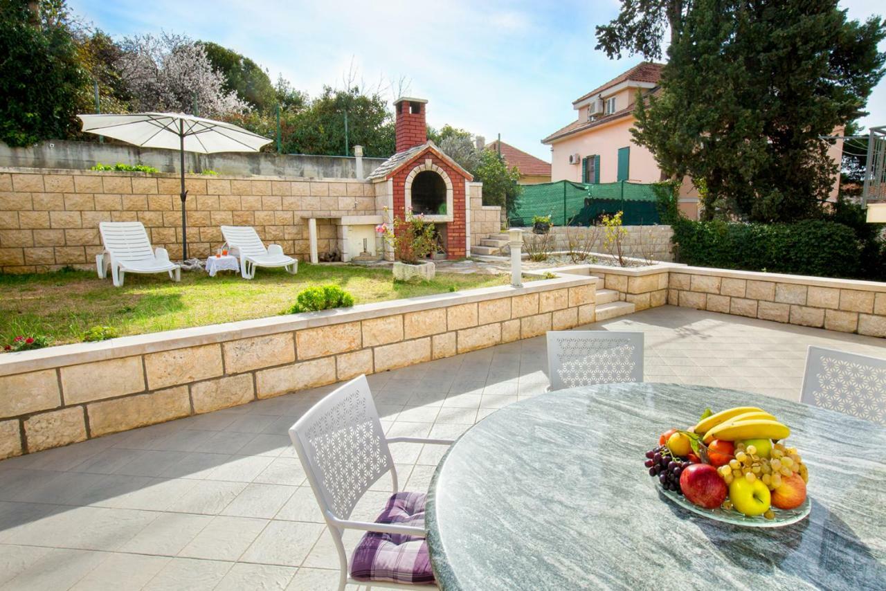 Apartments Dora Σπλιτ Εξωτερικό φωτογραφία